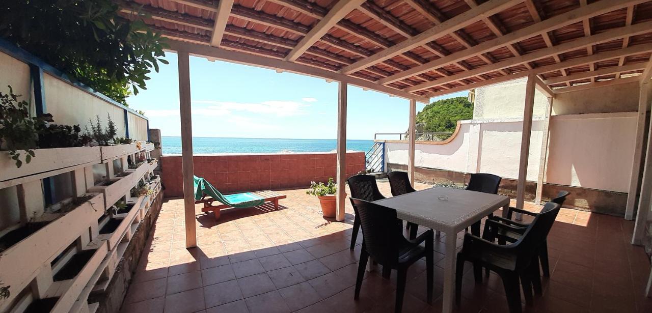 Beach House Buljarica Petrovac Екстериор снимка
